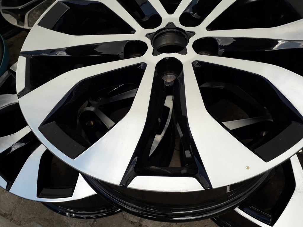 1x Alufelge 17 Zoll 7.0" 5x114.3 43ET Glanz Schwarz 403000483 Renault Rim Wheel FEL3419493943eg