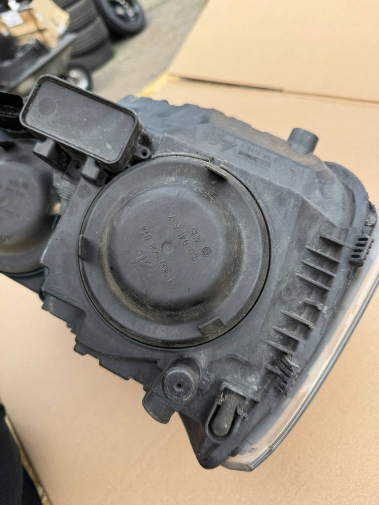 Frontscheinwerfer VW Transporter Caravelle 7E1941015C Links Headlight SCH3549005965ia