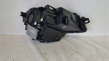 Laden Sie das Bild in den Galerie-Viewer, Frontscheinwerfer Skoda Karoq 57B941015D Full LED Links Scheinwerfer Headlight SCH9267236331gp