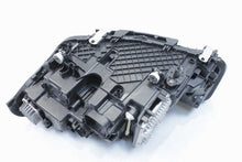 Laden Sie das Bild in den Galerie-Viewer, Frontscheinwerfer BMW G30 F90 63115A388C8-04 FALSE Scheinwerfer Headlight SCH4163898199ks