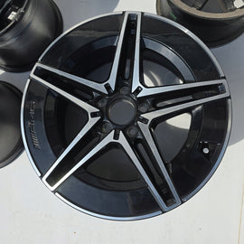 1x Alufelge 18 Zoll 8.5