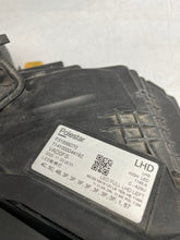 Laden Sie das Bild in den Galerie-Viewer, Frontscheinwerfer Polestar 2 II P31698070 Links Scheinwerfer Headlight