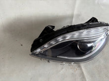Load image into Gallery viewer, Frontscheinwerfer Mercedes-Benz W246 A2468207761 Links Scheinwerfer Headlight SCH4471315630qt