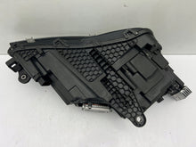 Laden Sie das Bild in den Galerie-Viewer, Frontscheinwerfer Skoda Superb II 3V1941015E Full LED Links Headlight