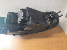 Laden Sie das Bild in den Galerie-Viewer, Frontscheinwerfer VW Passat 3J1941005 Links Scheinwerfer Headlight SCH4169010977wb