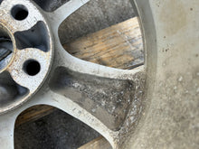 Laden Sie das Bild in den Galerie-Viewer, 1x Alufelge 17 Zoll 7.0" 5x114.3 50ET Toyota Solara Rim Wheel FEL1197546139dk