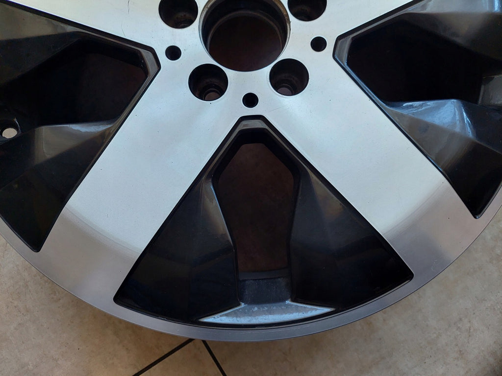 1x Alufelge 18 Zoll 7.5" 5x112 53ET A2474012800 Mercedes-Benz W247 Rim Wheel FEL6407710151qv