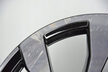 Load image into Gallery viewer, 1x Alufelge 17 Zoll 7.5" 5x112 45ET Glanz Schwarz 2GA601025AF VW T-Roc Troc FEL3461757632az