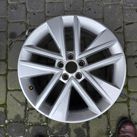 1x Alufelge 17 Zoll 7.0