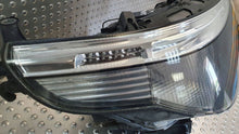 Laden Sie das Bild in den Galerie-Viewer, Frontscheinwerfer BMW 5 E60 E61 Xenon Rechts Scheinwerfer Headlight SCH7680904383ki