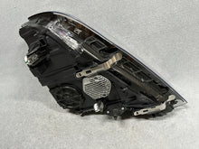 Laden Sie das Bild in den Galerie-Viewer, Frontscheinwerfer BMW 7 G11 G12 7408720 LED Rechts Scheinwerfer Headlight SCH5053604046dx