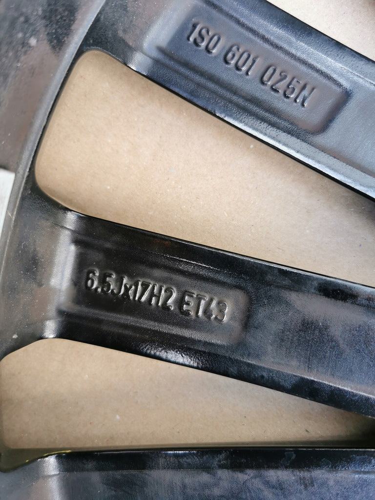 1x Alufelge 17 Zoll 6.5" 4x100 43ET Glanz Schwarz 1S0601025N VW Saj Rim Wheel FEL5001290827qj