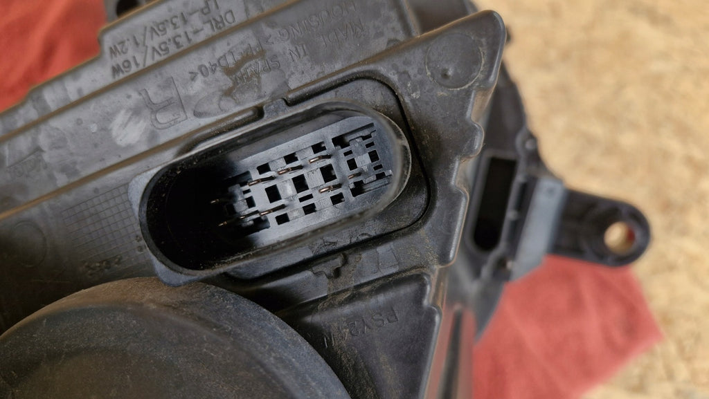 Frontscheinwerfer VW Passat B7 3AB941034 Xenon Rechts Scheinwerfer Headlight SCH9257442072uf