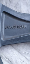 Load image into Gallery viewer, 1x Alufelge 18 Zoll 7.5" 5x112 46ET Glanz Schwarz 5FA601025H Cupra Leon FEL4017131815hp