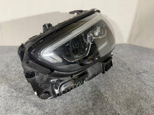 Laden Sie das Bild in den Galerie-Viewer, Frontscheinwerfer Mercedes-Benz W206 A2069063903 Links Scheinwerfer Headlight SCH1599465170jo