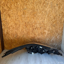 Laden Sie das Bild in den Galerie-Viewer, Frontscheinwerfer Toyota Chr C-Hr 81110-F4180-00 81150-F4180-00 LED Ein Satz