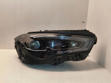Laden Sie das Bild in den Galerie-Viewer, Frontscheinwerfer Mercedes-Benz Cla X118 C118 A1189061601 LED Rechts Headlight SCH5357781993jz
