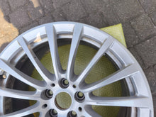 Laden Sie das Bild in den Galerie-Viewer, 1x Alufelge 18 Zoll 6861224 BMW 5 G31 G30 Rim Wheel FEL6855662648xi