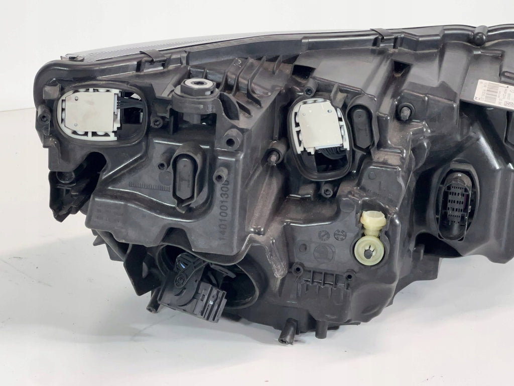 Frontscheinwerfer Skoda Octavia I LE22A6498 5E4941035 Links Headlight SCH7304830895fx