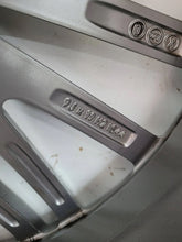 Load image into Gallery viewer, 1x Alufelge 19 Zoll 9.0" 5x120 44ET 6863423 BMW 5 G31 G30 G32 Rim Wheel FEL9729861112qo