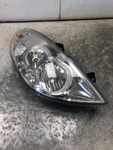 Laden Sie das Bild in den Galerie-Viewer, Frontscheinwerfer Renault Master III APU14431 Rechts Scheinwerfer Headlight