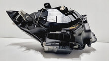Load image into Gallery viewer, Frontscheinwerfer BMW 1 E88 E87 7170292 71702291 LED Ein Satz Headlight