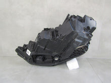 Laden Sie das Bild in den Galerie-Viewer, Frontscheinwerfer Audi A8 D5 4N0941080B LED Ein Stück (Rechts oder Links) SCH2647758702av