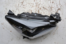 Laden Sie das Bild in den Galerie-Viewer, Frontscheinwerfer Mazda II D43N-51030 LED Rechts Scheinwerfer Headlight