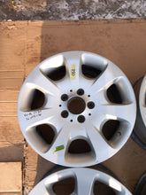 Laden Sie das Bild in den Galerie-Viewer, 4x Alufelge 16 Zoll 7.0" 5x112 31ET Glanz Silber A2044011102 Mercedes-Benz W204 FEL5267643459yq