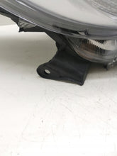Load image into Gallery viewer, Frontscheinwerfer Toyota 4 Yaris LED Rechts Scheinwerfer Headlight