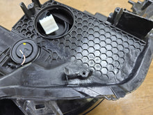 Load image into Gallery viewer, Frontscheinwerfer Toyota Chr 81150-YP281-00 Links Scheinwerfer Headlight SCH2598092035ow