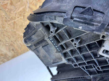 Laden Sie das Bild in den Galerie-Viewer, Frontscheinwerfer Mercedes-Benz Gle A1679061700 LED Rechts Headlight