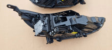 Laden Sie das Bild in den Galerie-Viewer, Frontscheinwerfer Hyundai I30 92101-G4XXX 92102-G4XXX Full LED Rechts oder Links SCH5974390259iq
