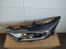 Laden Sie das Bild in den Galerie-Viewer, Frontscheinwerfer Toyota Rav V 4 Full LED Links Scheinwerfer Headlight SCH4981024877am