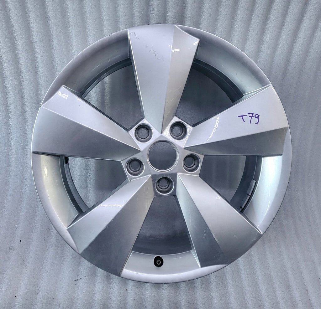 1x Alufelge 17 Zoll 6.5" 5x112 49ET Glanz Silber 565601025 Skoda Kodiaq