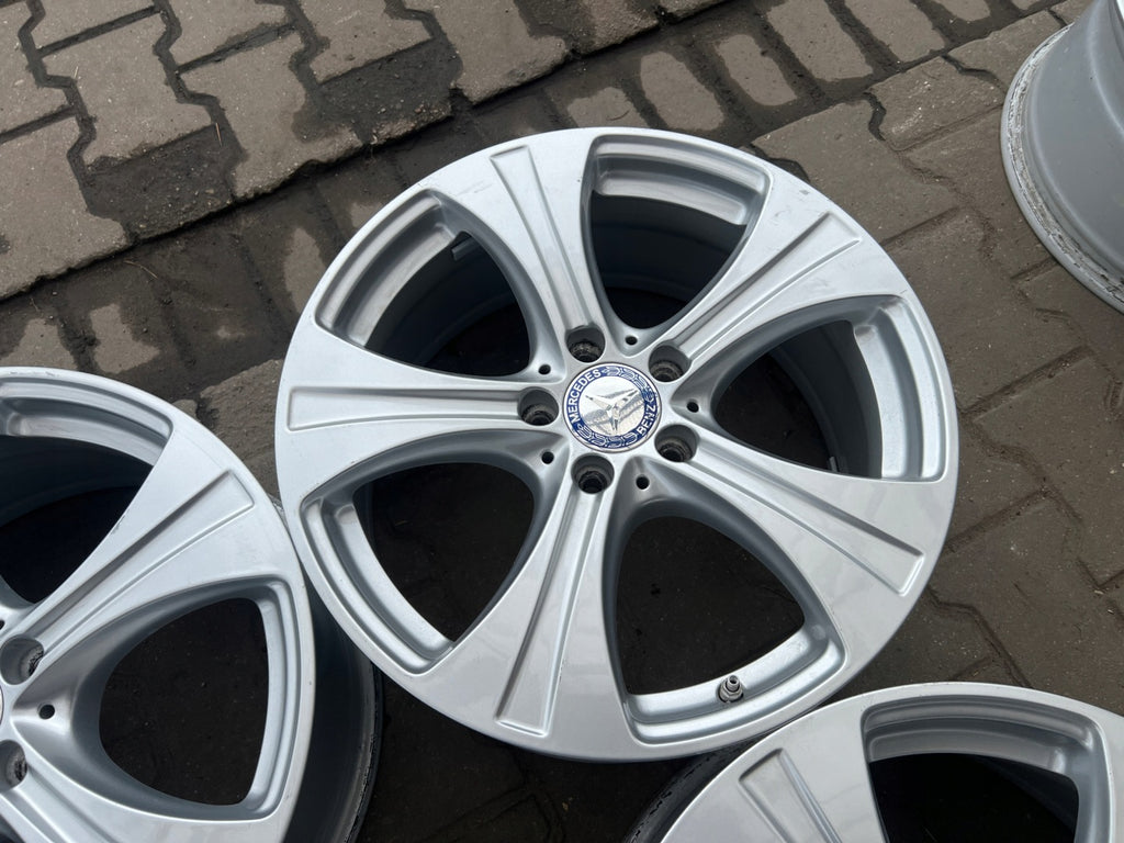 4x Alufelge 18 Zoll 8.0" 5x112 Glanz Silber A2534010800 Mercedes-Benz Vito FEL6332443496gp