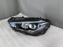 Laden Sie das Bild in den Galerie-Viewer, Frontscheinwerfer Mercedes-Benz Cla A1189068300 LED Links Scheinwerfer Headlight SCH9207368427ma