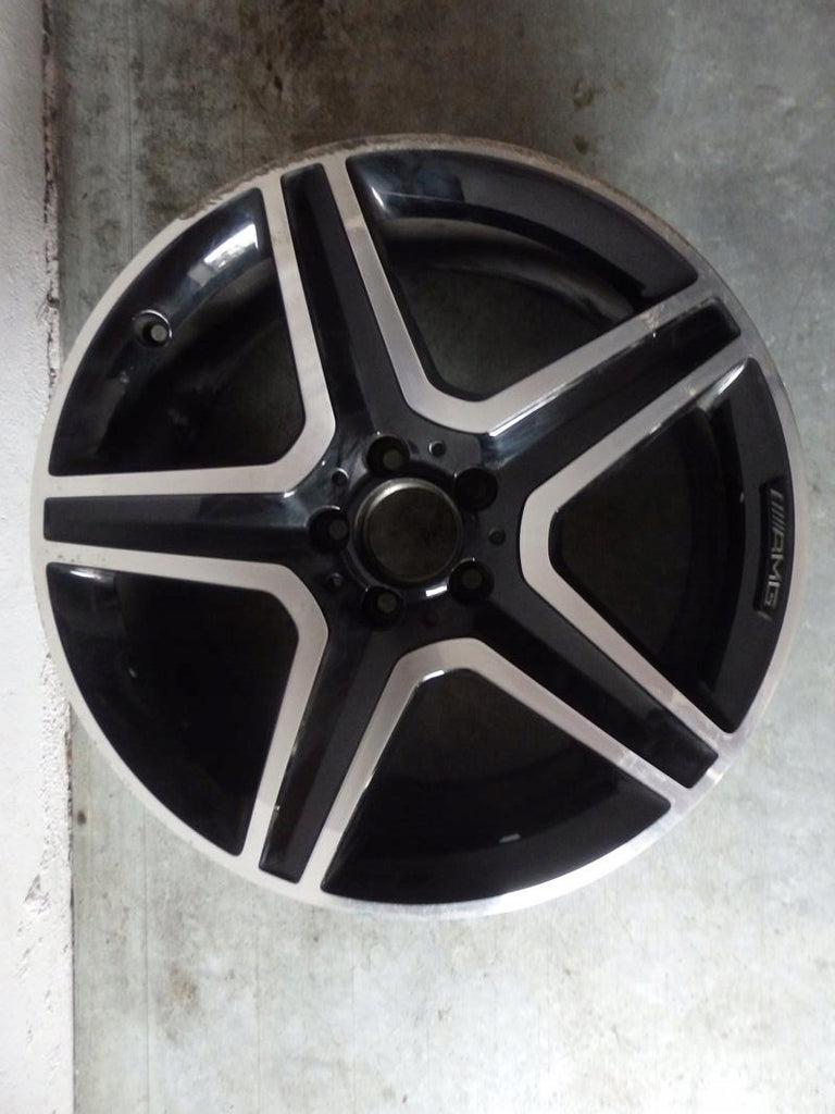 1x Alufelge 19 Zoll 8.0" 5x112 43,5ET A1564010600 Mercedes-Benz Gla Rim Wheel