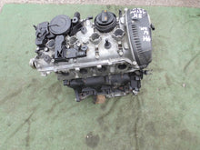 Laden Sie das Bild in den Galerie-Viewer, Motor Audi A4 B8 CDHA 1.8 TFSI 120PS 88kW 141TKm 2009 Benzin Engine Unkomplett