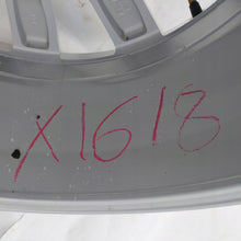 Load image into Gallery viewer, 1x Alufelge 17 Zoll 7.0" 5x112 40ET Glanz Silber 3G0601025BP VW Passat B8 Beetle FEL3565813915xy