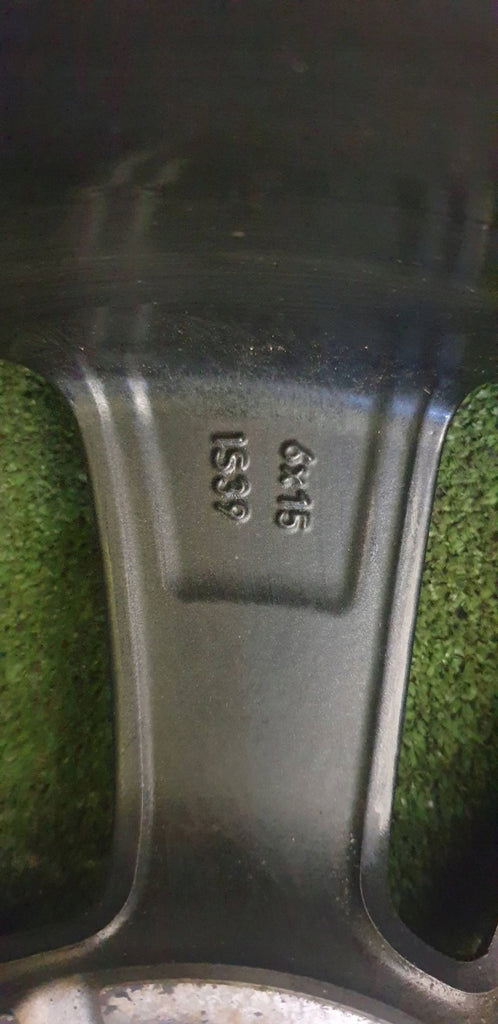 1x Alufelge 15 Zoll 4x100 Opel Corsa E Rim Wheel FEL7125578021gk