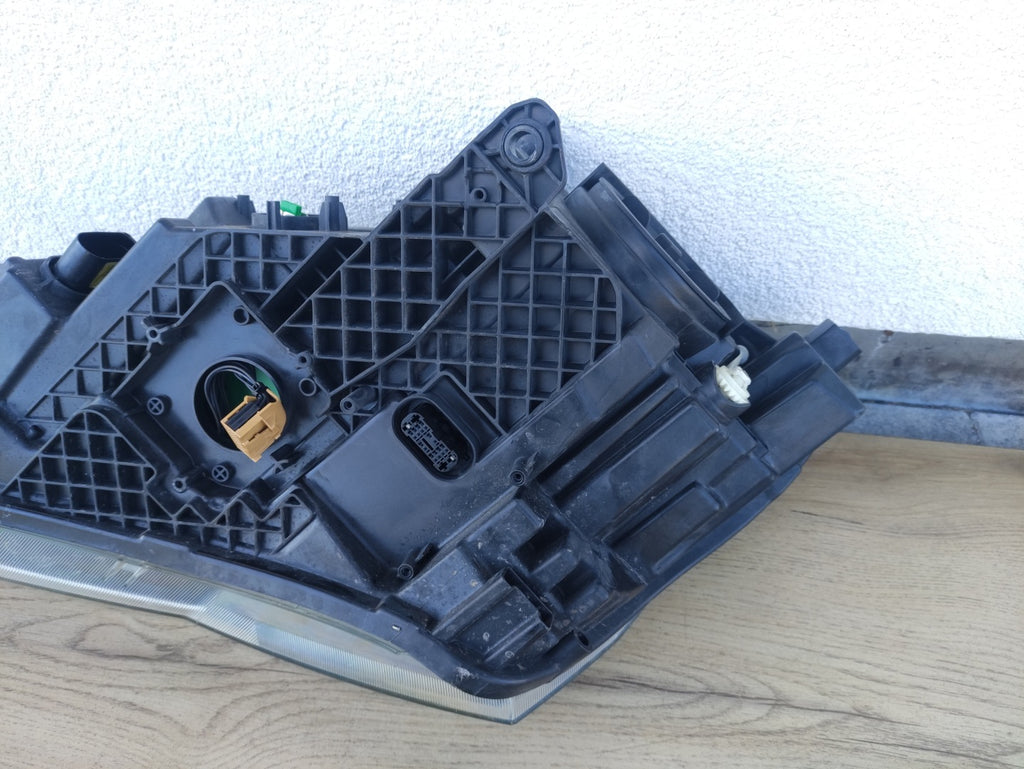 Frontscheinwerfer Skoda Superb III 3V1941016B Xenon Rechts Headlight SCH9178899937pb