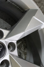 Laden Sie das Bild in den Galerie-Viewer, 4x Alufelge 19 Zoll 7.0" 5x112 43ET Glanz Silber 83A601025N Audi Q3 Rim Wheel FEL4508680731jv