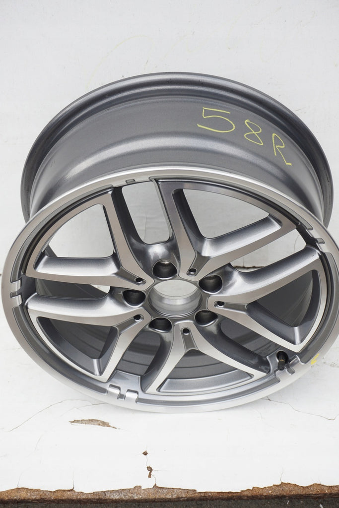 1x Alufelge 17 Zoll 7.5" 5x112 52,5ET Glanz Silber A2464011502 Mercedes-Benz