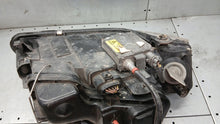 Laden Sie das Bild in den Galerie-Viewer, Frontscheinwerfer Audi A6 C5 15381301 Xenon Links Scheinwerfer Headlight