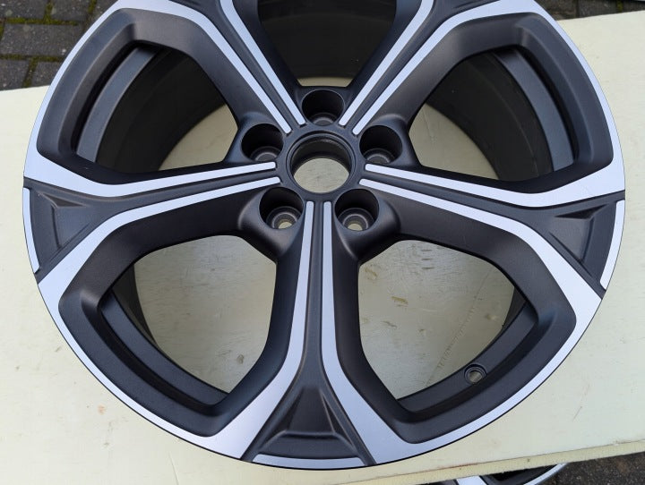 1x Alufelge 20 Zoll 8.5" 5x120 43ET P0225283 Rim Wheel FEL3292538872nx