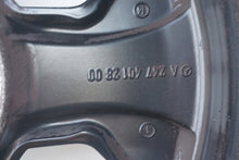Load image into Gallery viewer, 1x Alufelge 18 Zoll 7.5" 5x112 53ET A2474012800 Mercedes-Benz Glb X247 Rim Wheel FEL4325122904gk