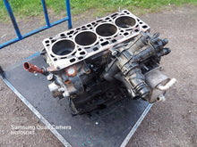 Laden Sie das Bild in den Galerie-Viewer, Motorblock Audi Skoda DST 2.0 TDI 150PS 110kW Diesel Unkomplett