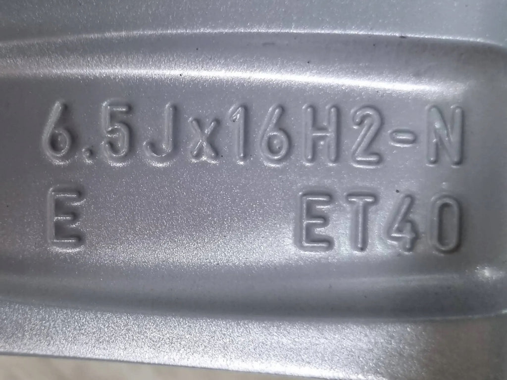 1x Alufelge 16 Zoll 6.5" 5x112 40ET 82A601025C Audi A1 Rim Wheel