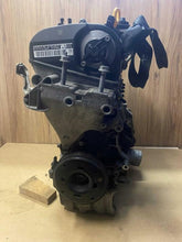 Laden Sie das Bild in den Galerie-Viewer, Motor VW Golf VIII I DFYA 1.5 150PS 110kW 2021 Benzin Engine Komplett MOT2625017105tx